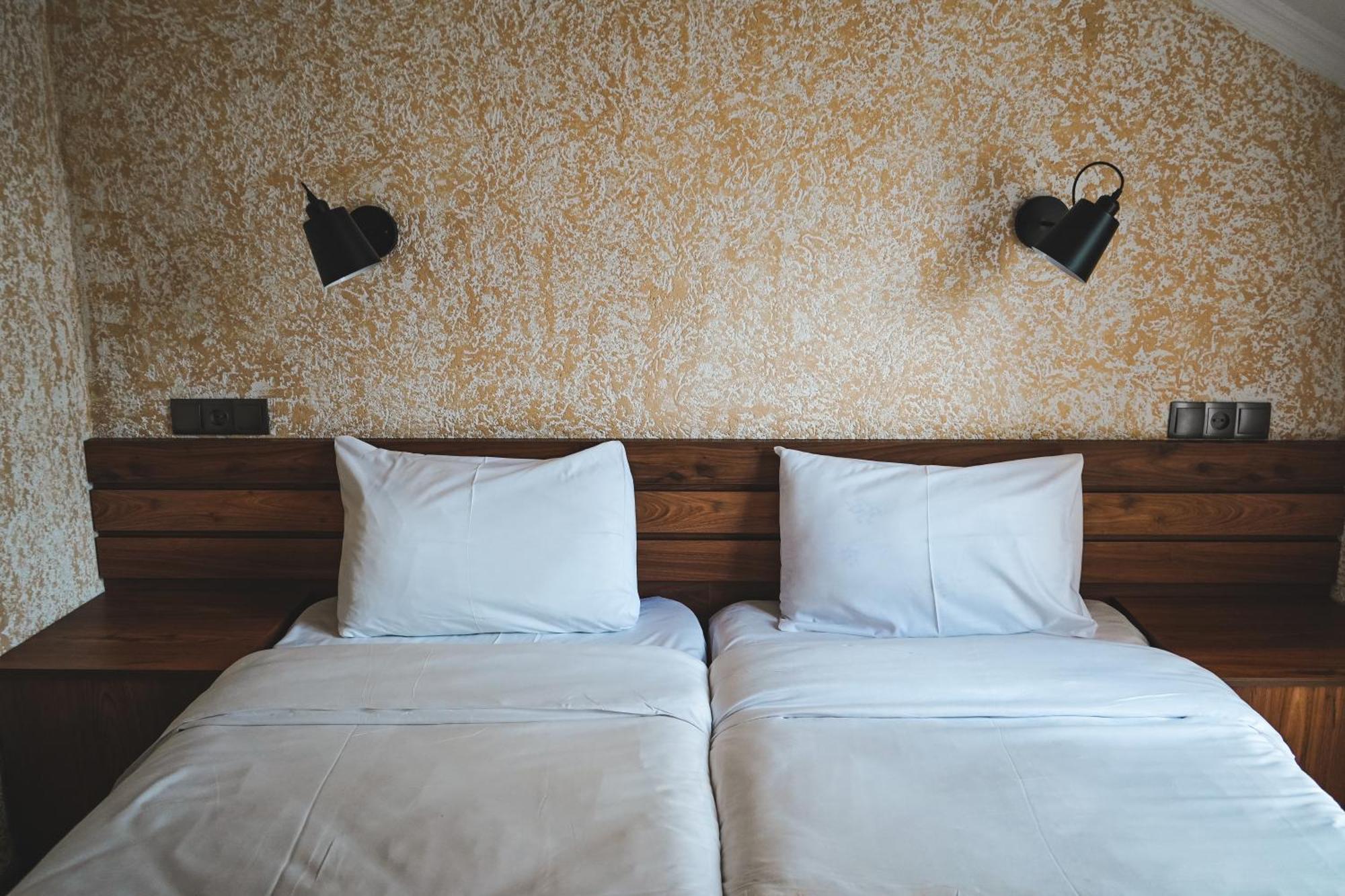 Hotel Toliketi Kazbegi Luaran gambar