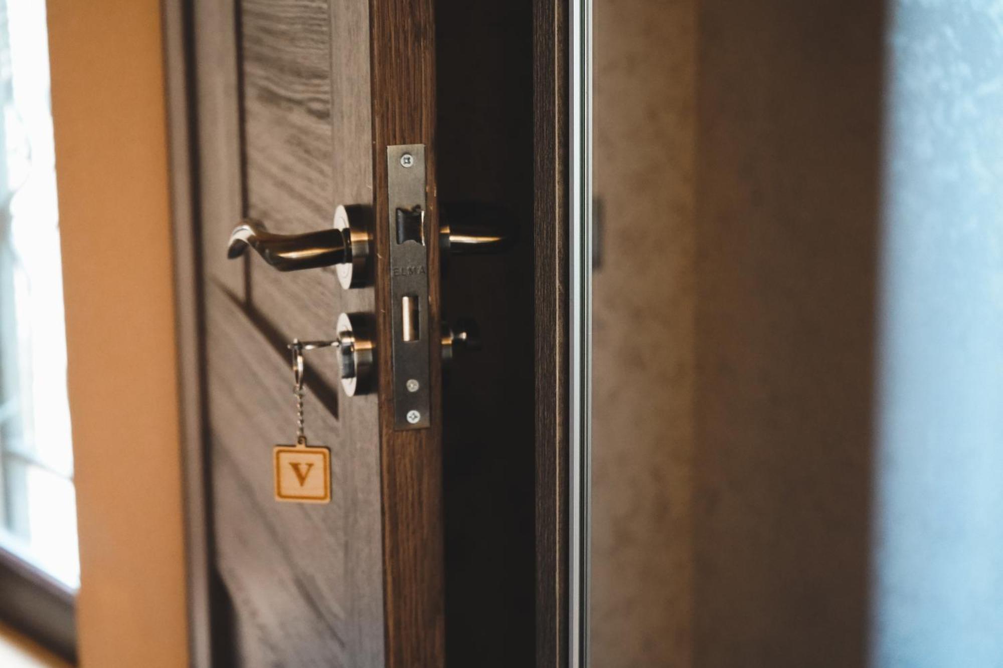 Hotel Toliketi Kazbegi Luaran gambar