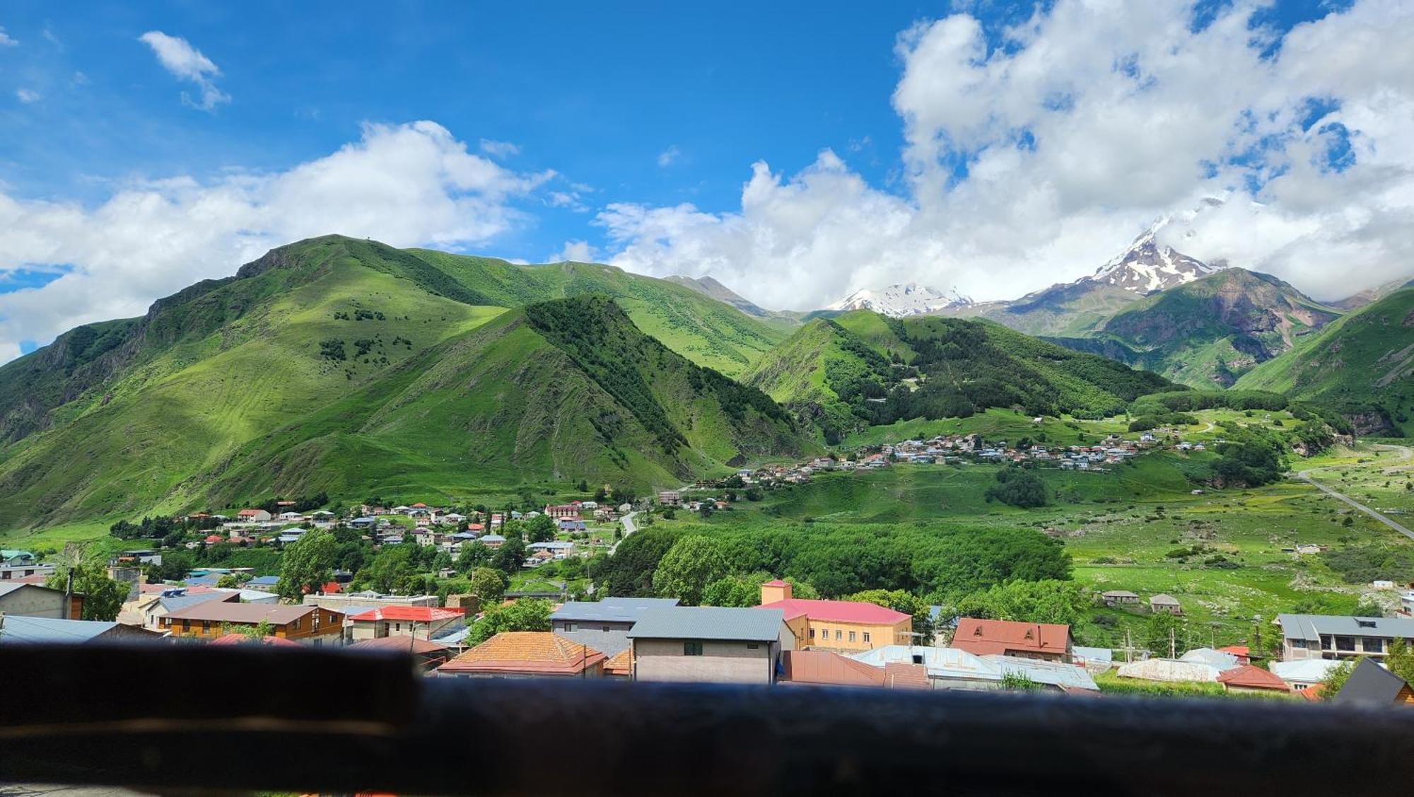 Hotel Toliketi Kazbegi Bilik gambar