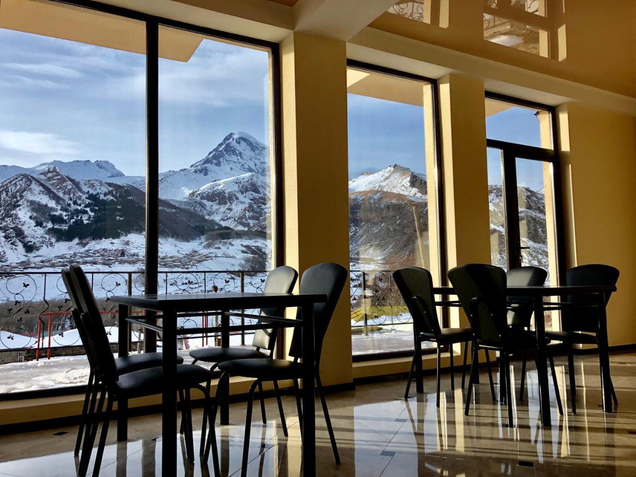Hotel Toliketi Kazbegi Luaran gambar