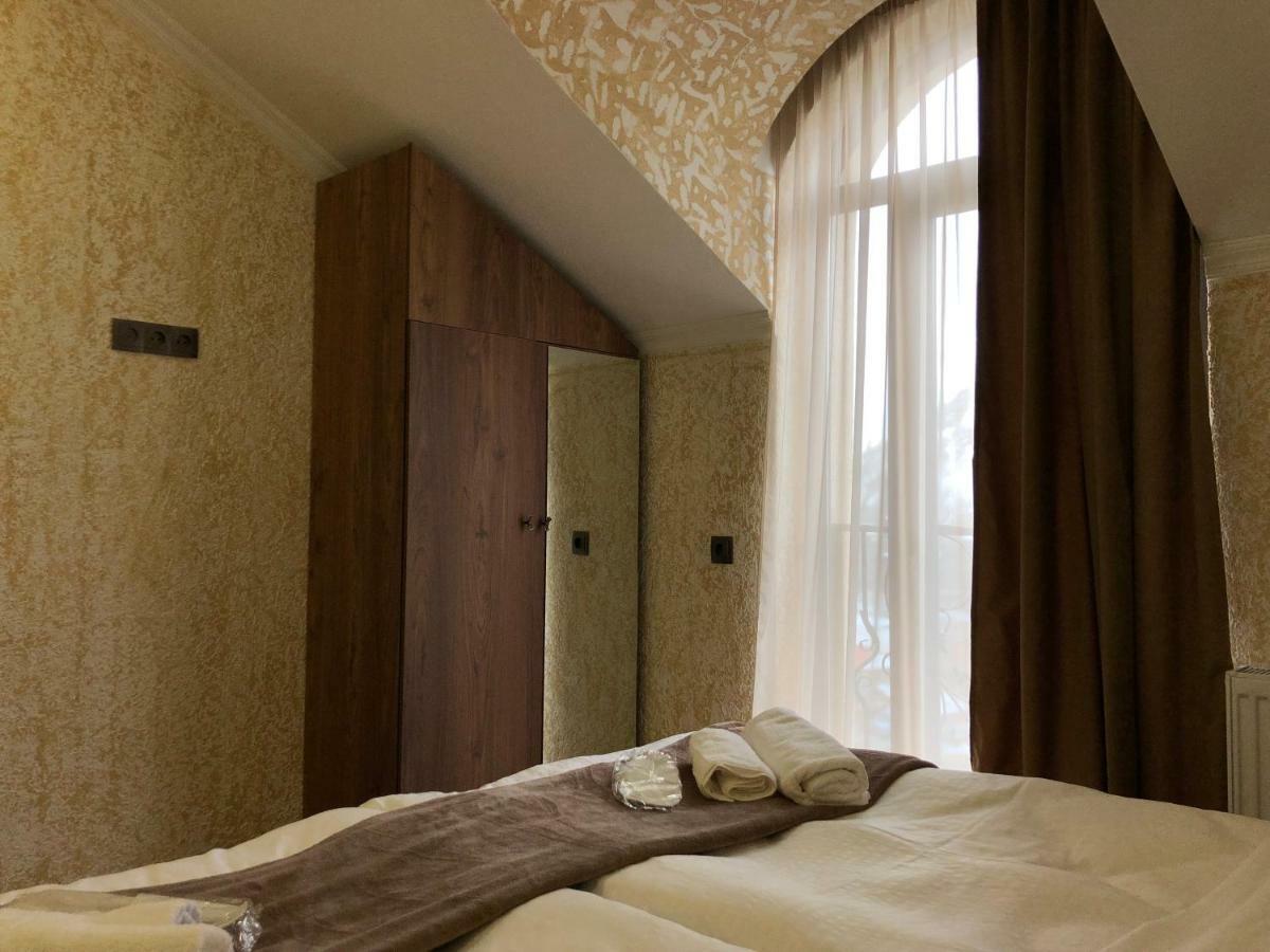 Hotel Toliketi Kazbegi Luaran gambar